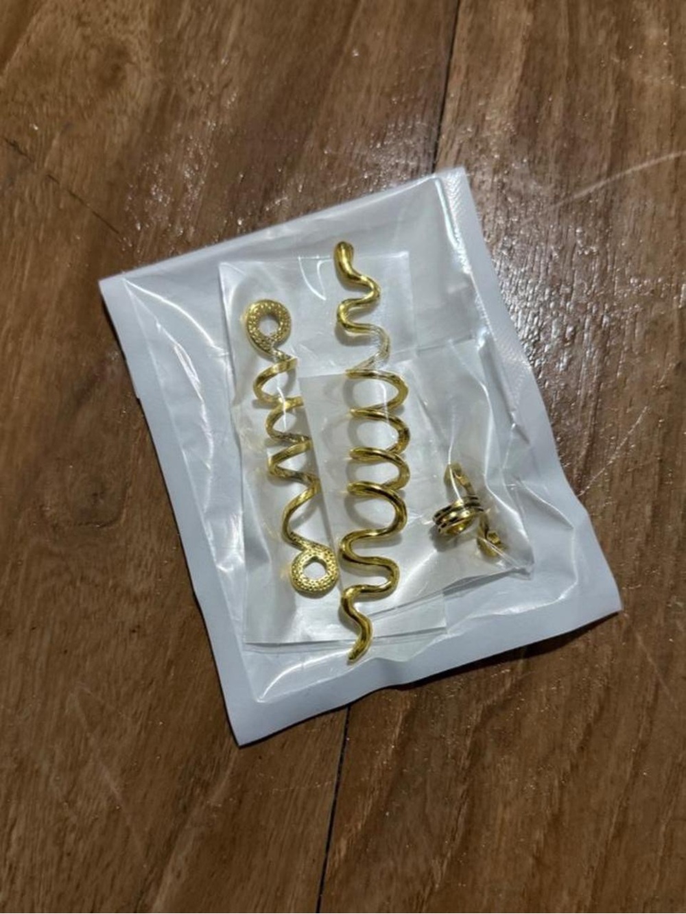Hair accessories